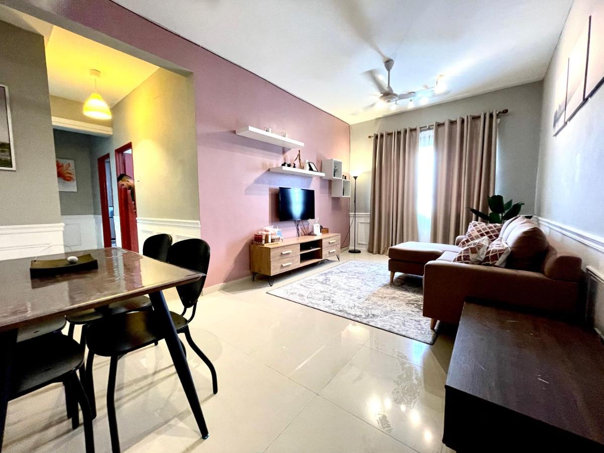 Apartment in Ladang Tok Pelam - Housity