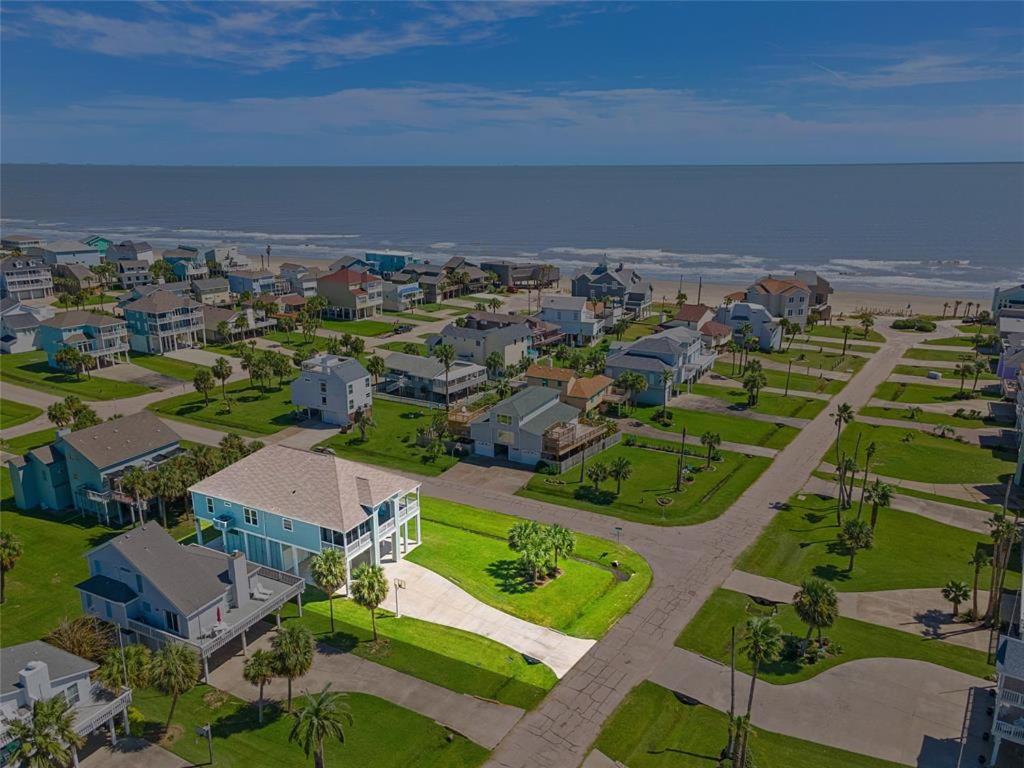 Sandpiper Treasure - Housity