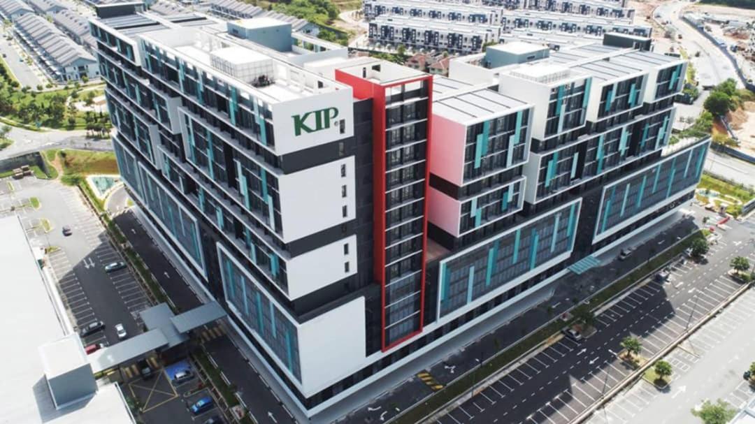 Tulip Touch Homestay Kota Warisan KLIA Sepang - Hizvo