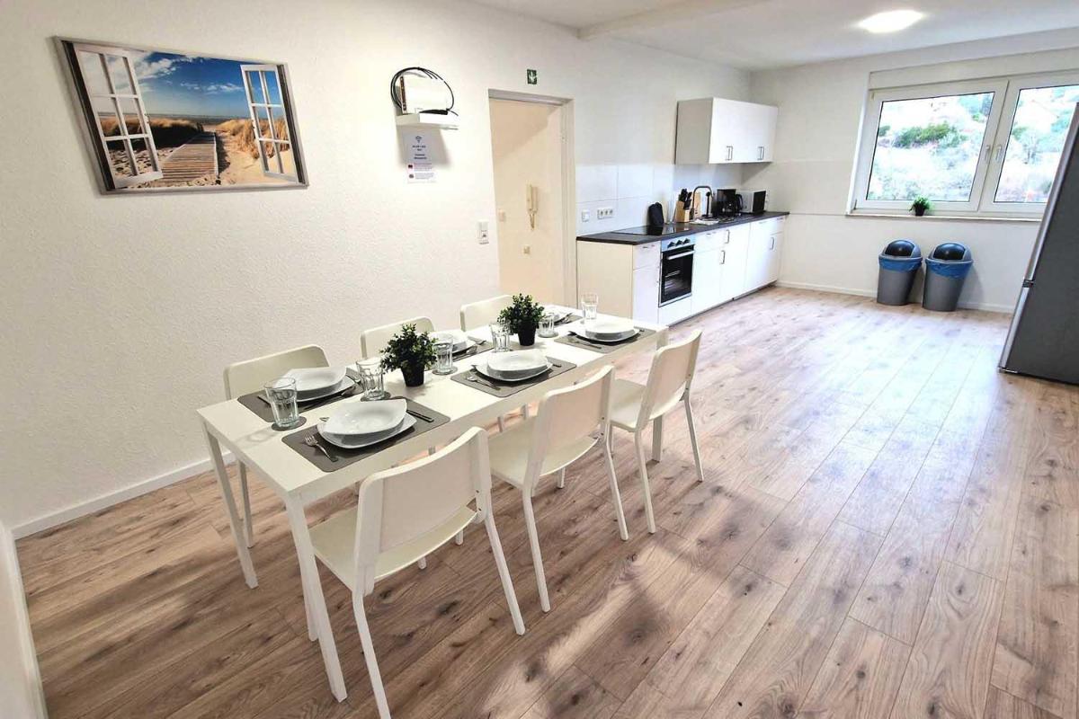 Three-room Apartment with balcony - Housity