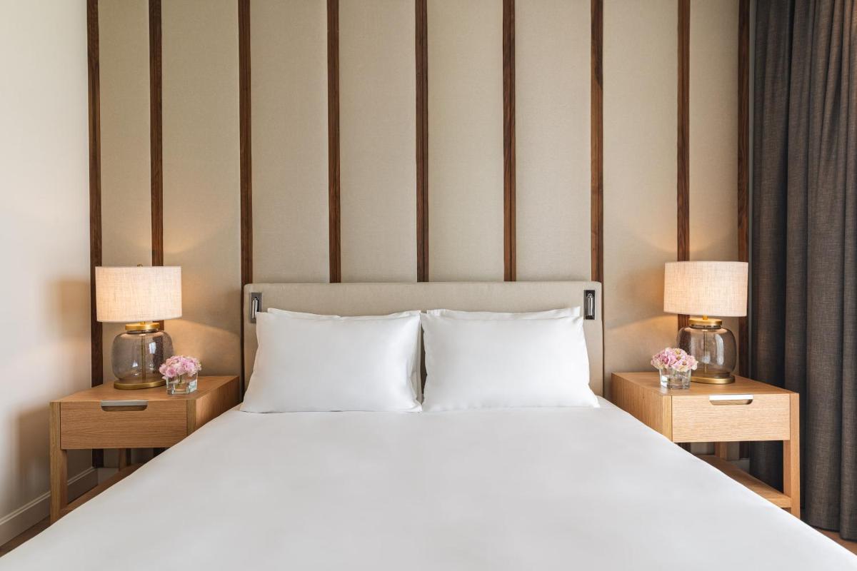 Uma cama ou camas num quarto em Hyatt Regency Lisbon