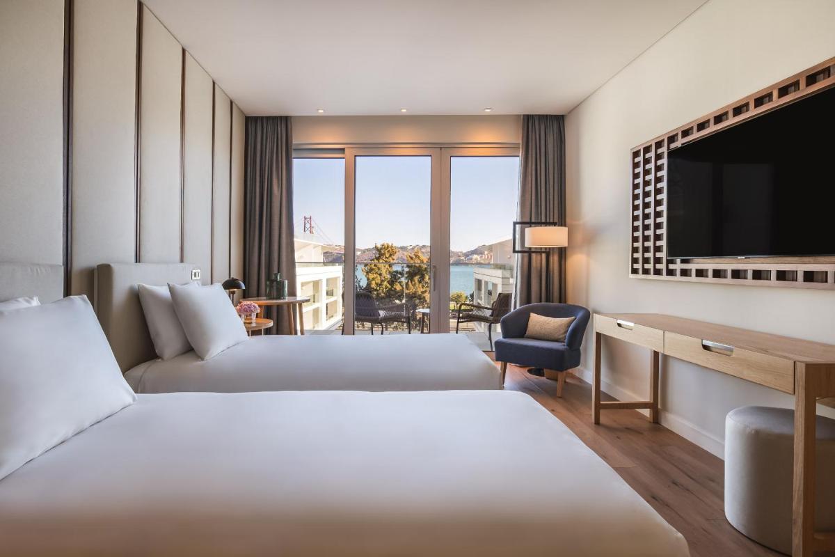 Uma cama ou camas num quarto em Hyatt Regency Lisbon