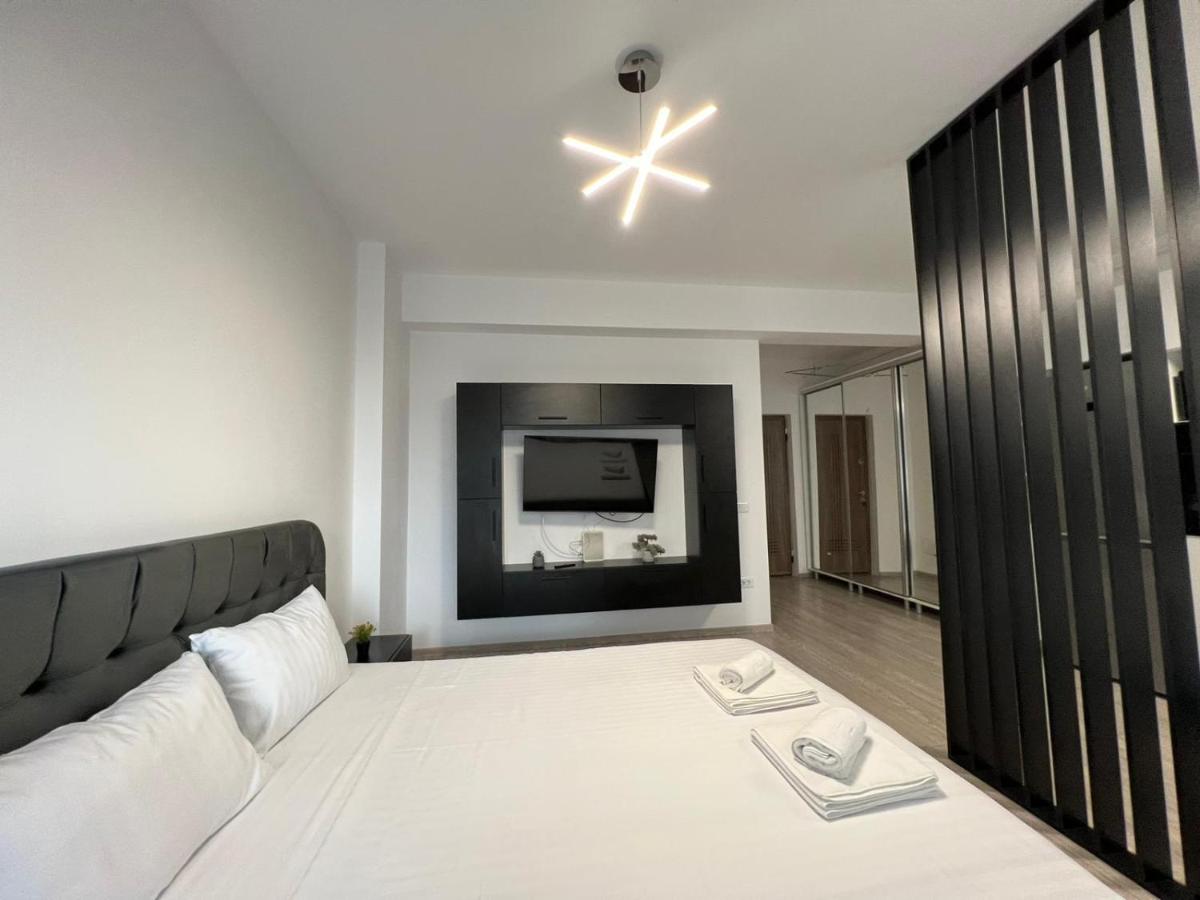 Perfect Host Palas - Housity