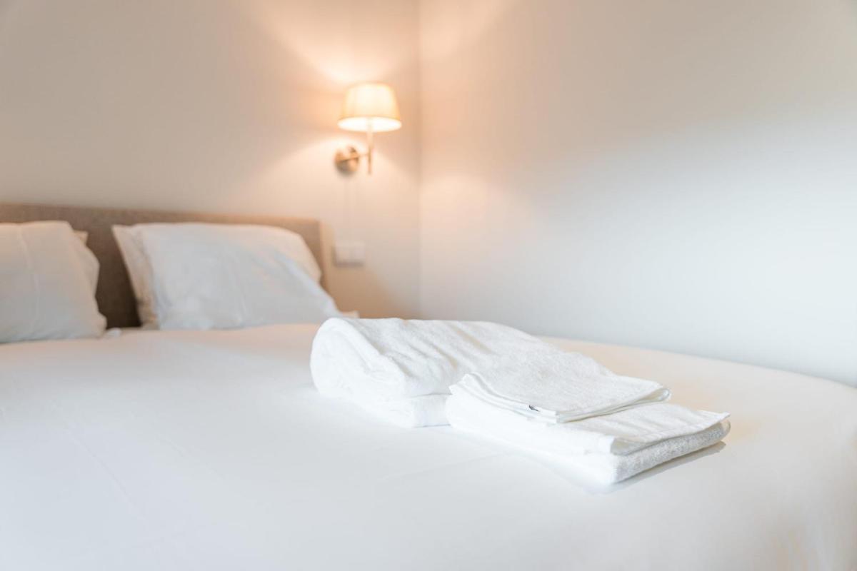 GuestReady - Casal do Bairro Suite 1 - Housity