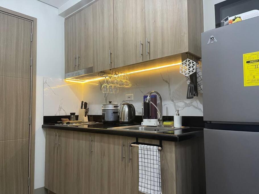 Exquisite 1 BR w/ Patio in MOA - Housity