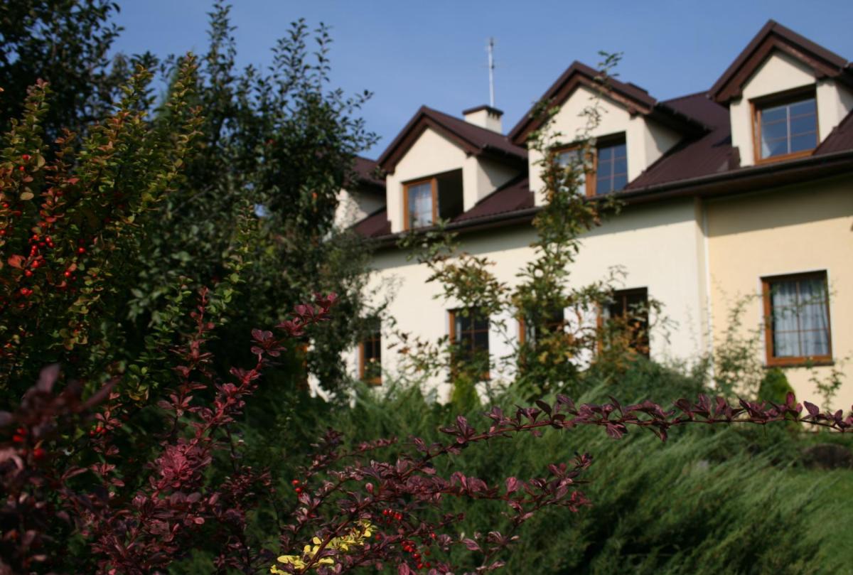 Pensjonat B&B Nad Rudawą - Housity