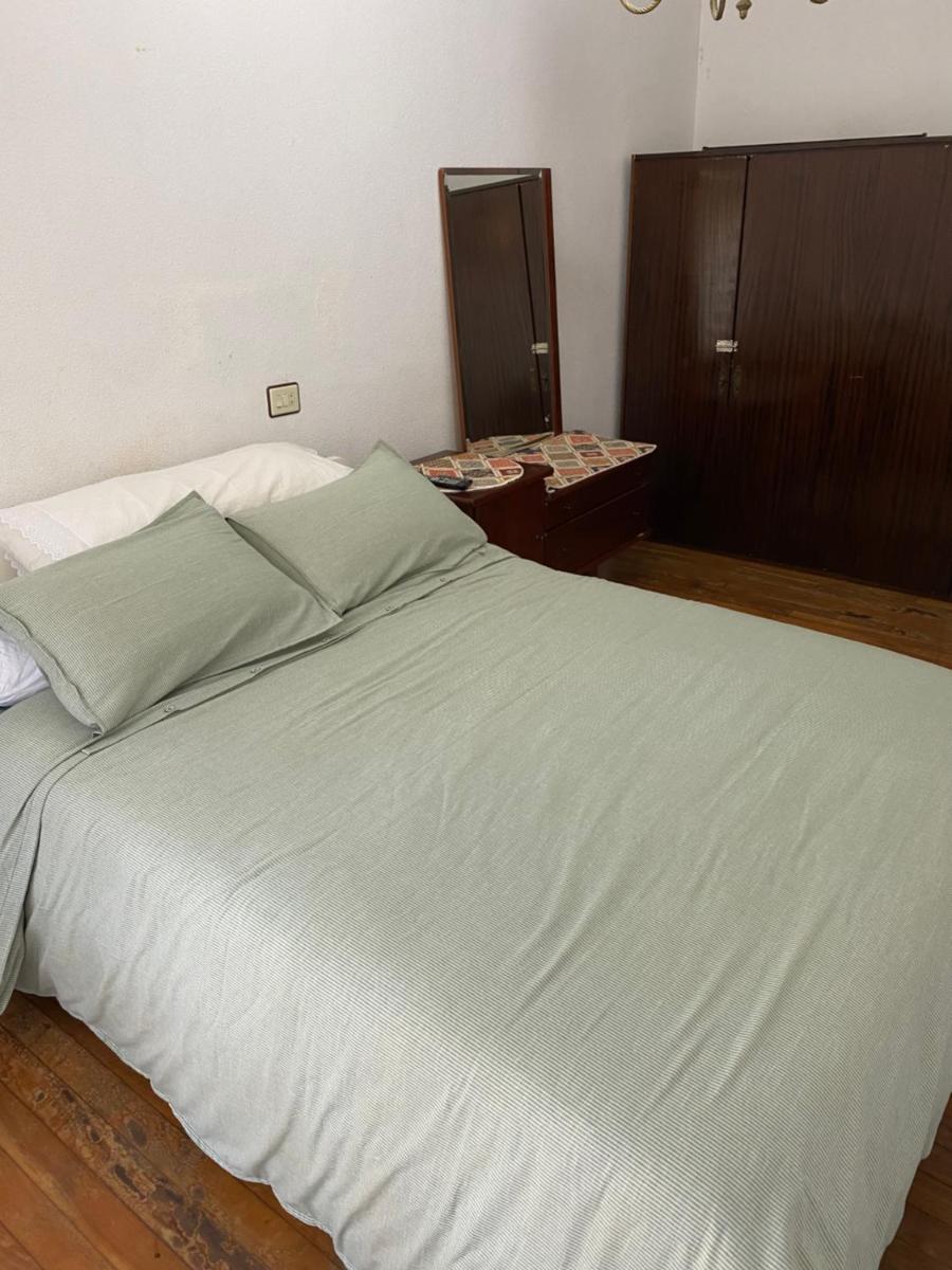 Habitación con balcón y wifi bilbao - Housity