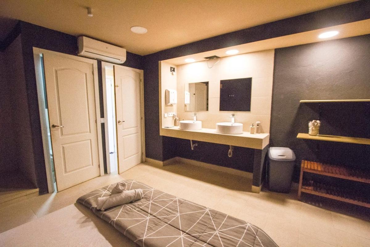 Catalunya Casas Relax and Recharge - only 34km from Barcelona! - Housity
