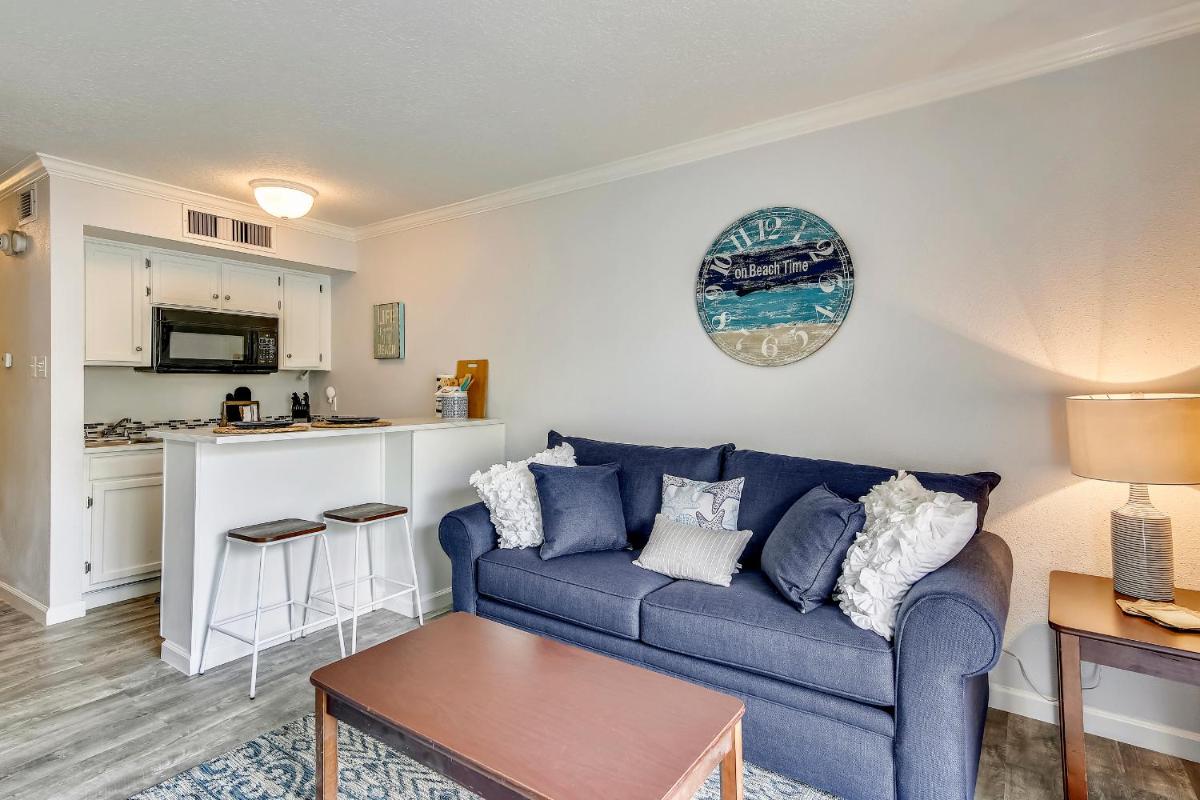 Victorian 7105-Sand Dollar - Housity