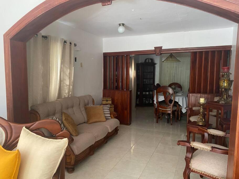 Suitetrails - Rosario House - Casa comfortable para 8 personas