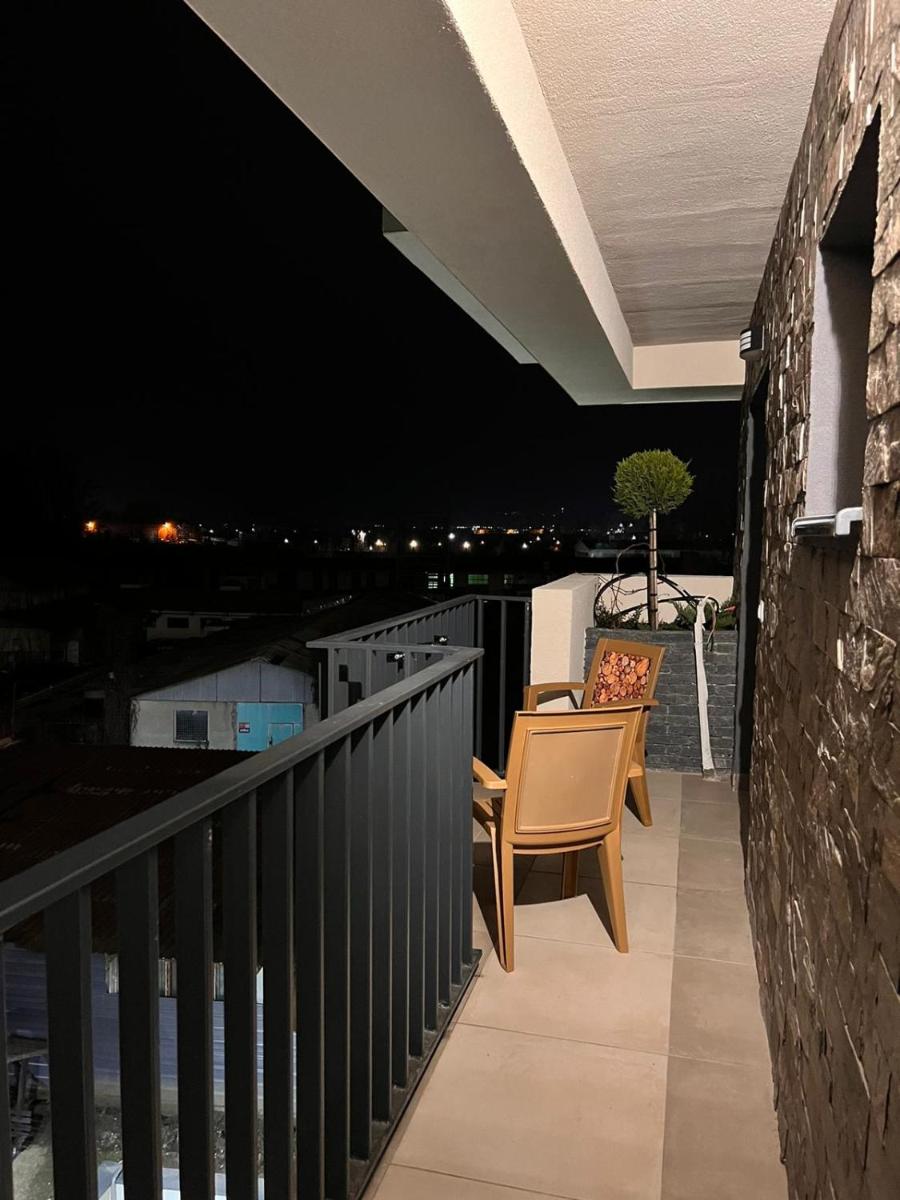 Apartament 2 camere Proximitate Aeroport - Housity