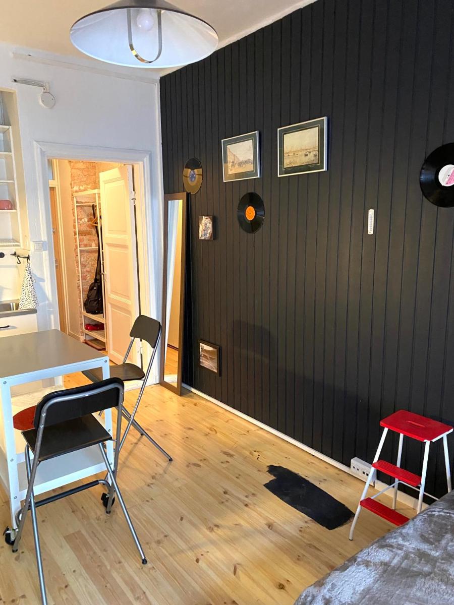 Bohemian studio in Etu-Töölö - Housity