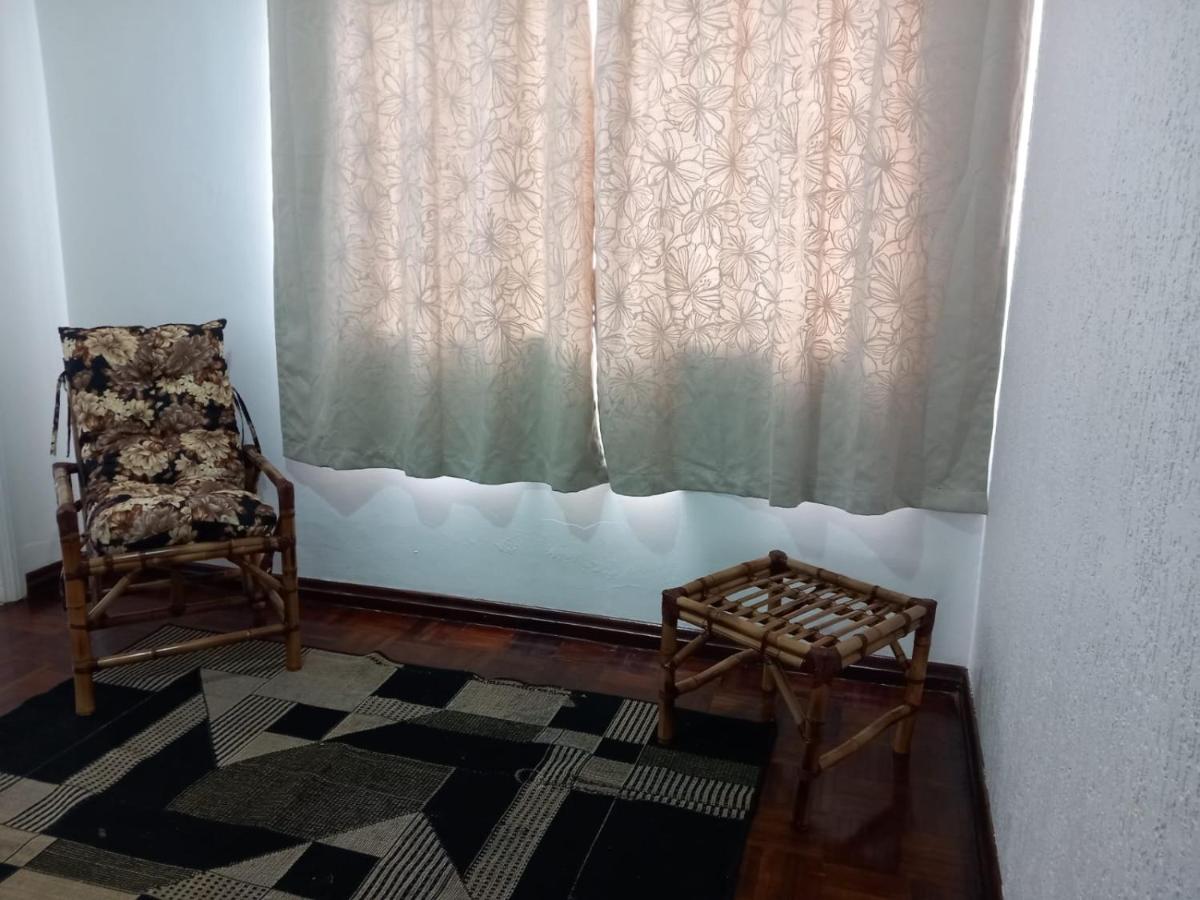 Casa com piscina p/ show rural - Housity