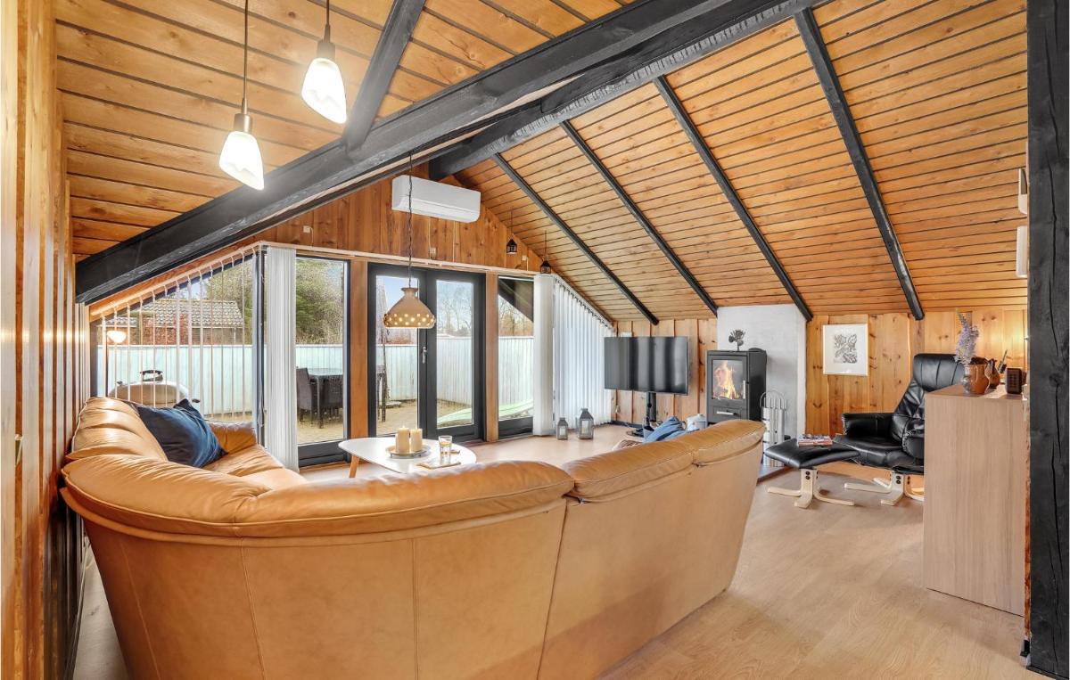 Amazing Home In Skjern With Kitchen - Housity