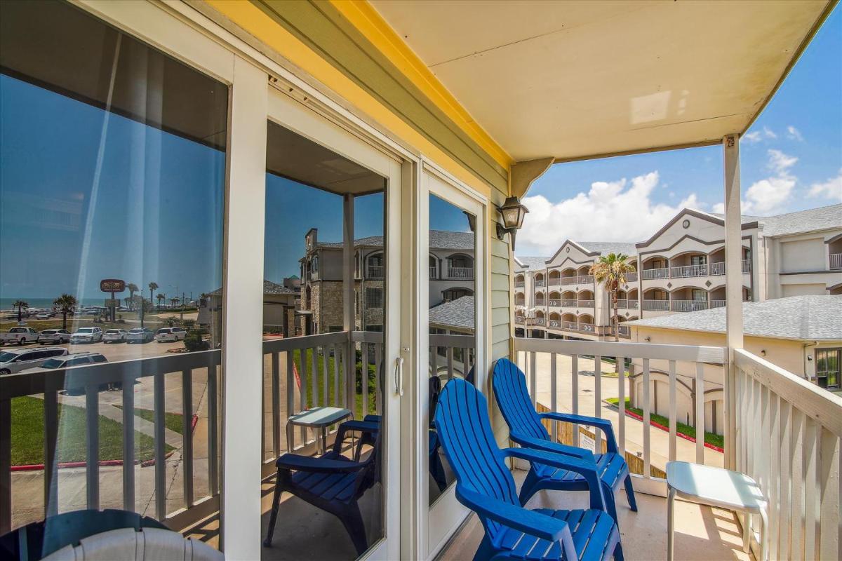 Victorian 3213 - Ocean View Oasis - Housity