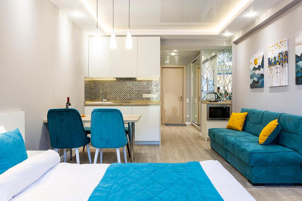 Crystal DeLuxe, Four Seasons F2, New Gudauri - Housity