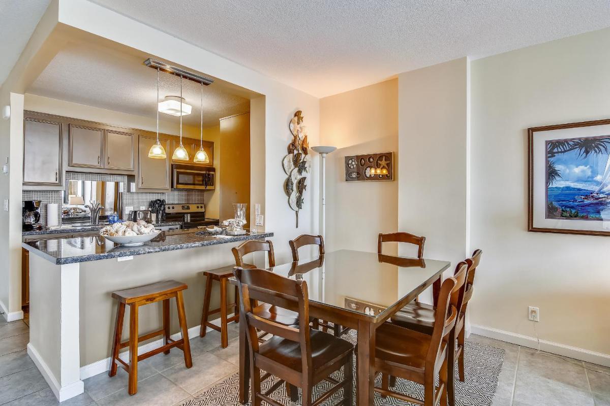 Galvestonian 112-Beachfront Hideaway - Housity