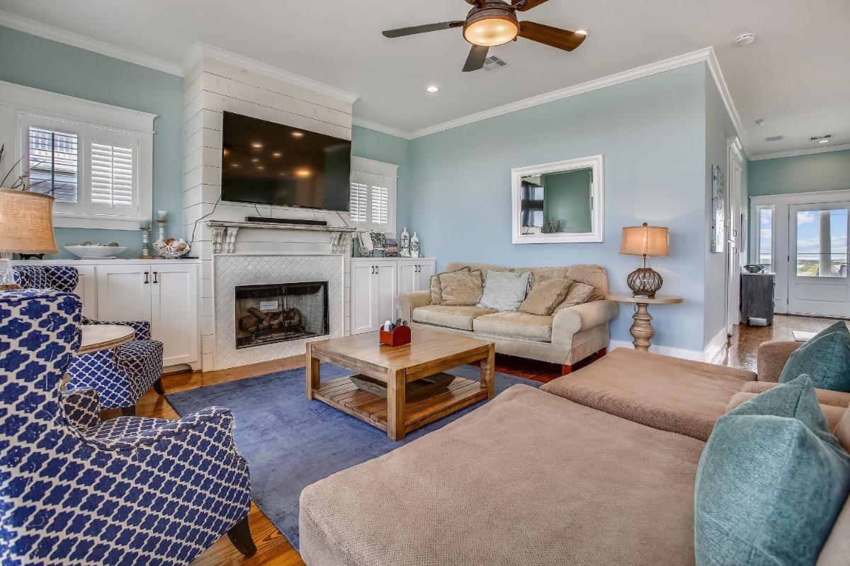 Seaside Sanctuary - Housity