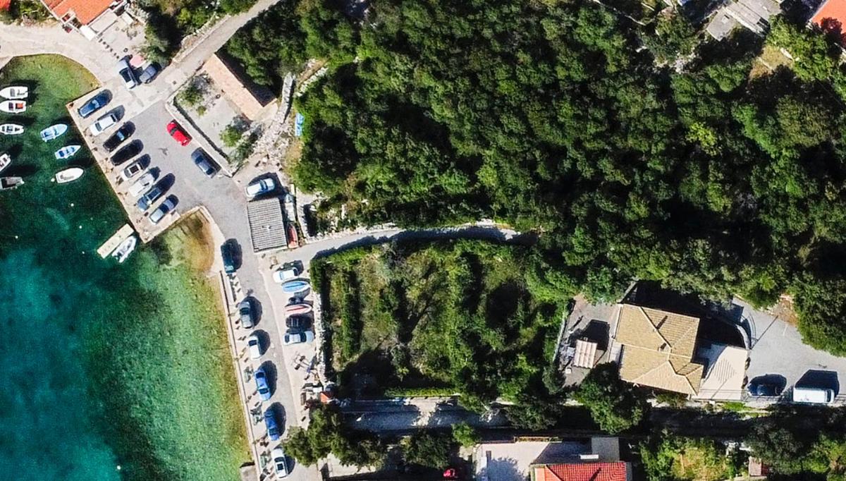 Lukovo Seafront Apartments - Housity