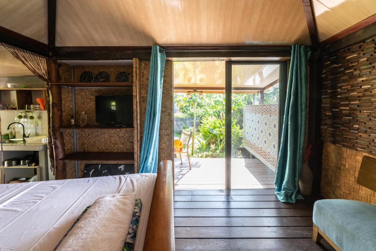 KIA ORA LODGE - Housity