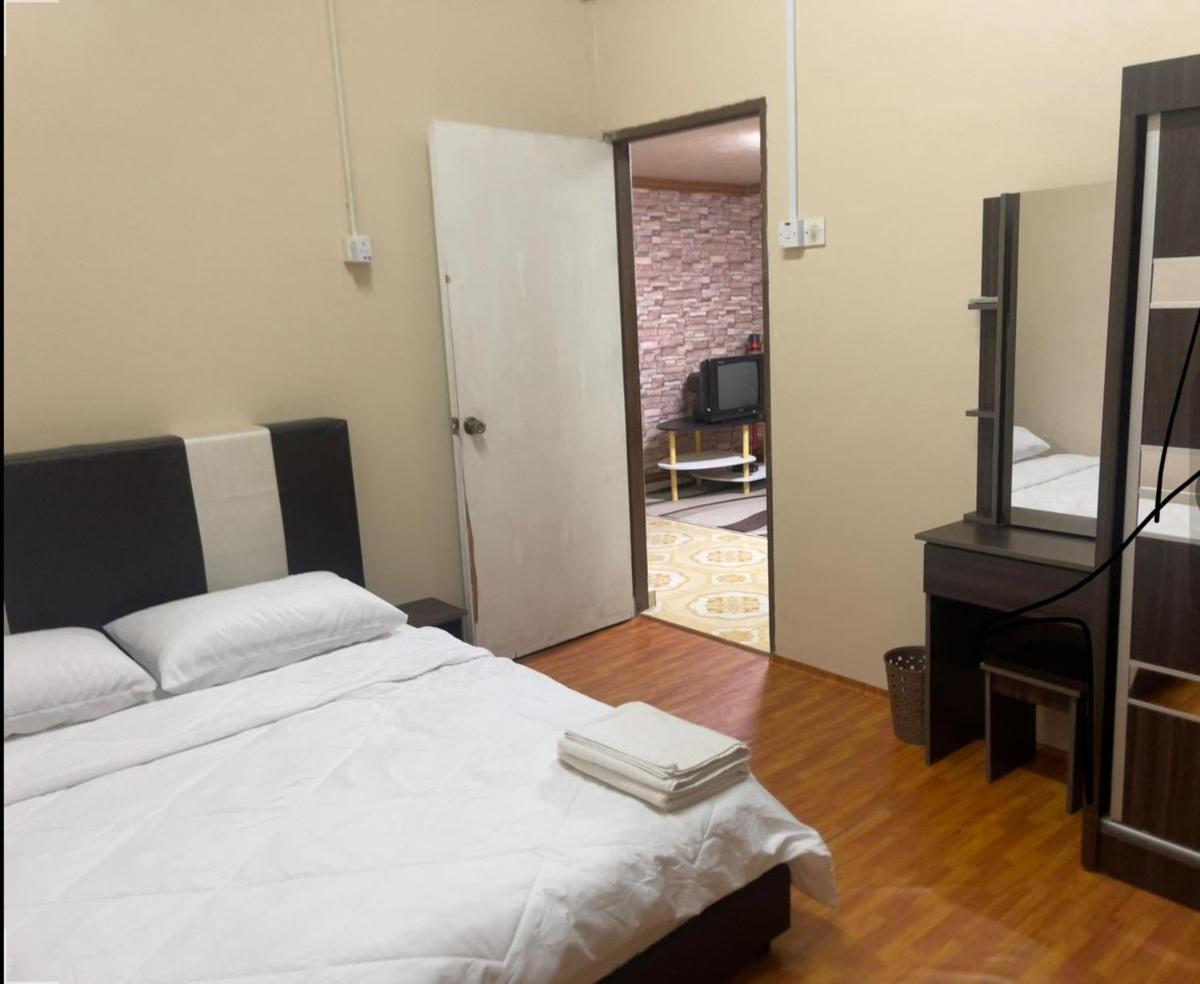 EMIRDA HOMESTAY (TMN ANDA IPOH) - Housity
