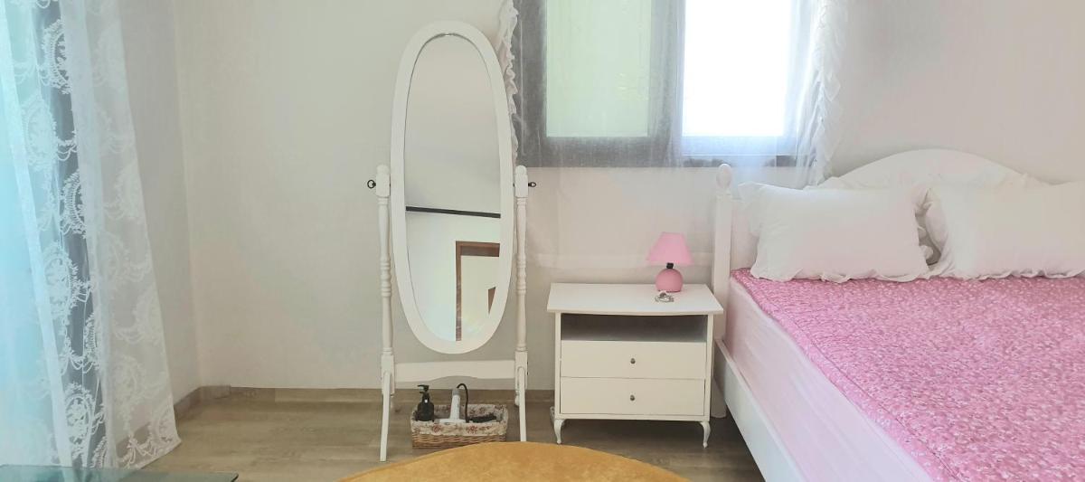Happy House - Housity