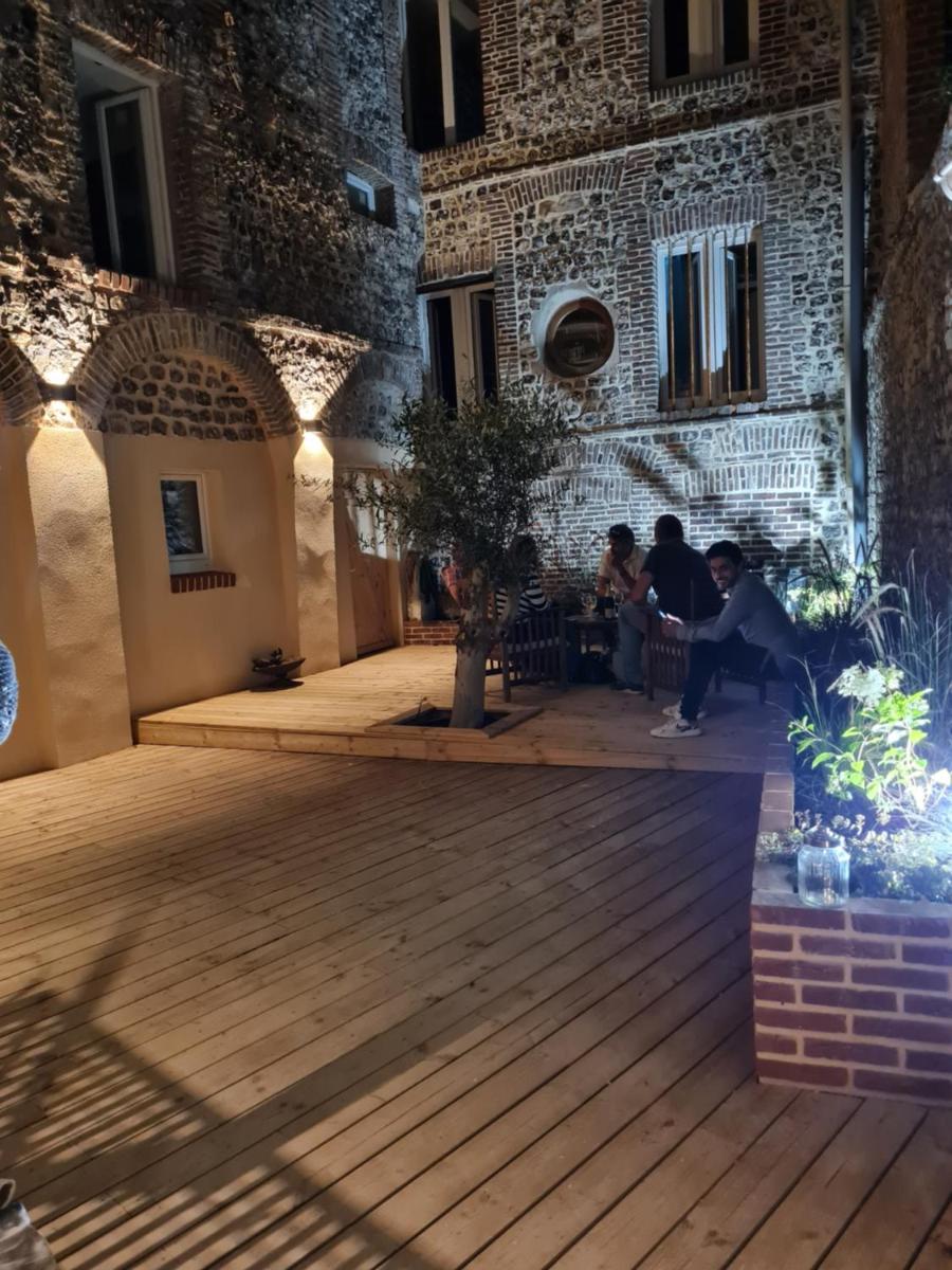 APPARTEMENT LE PHARE AU PIED DU PORT - Housity