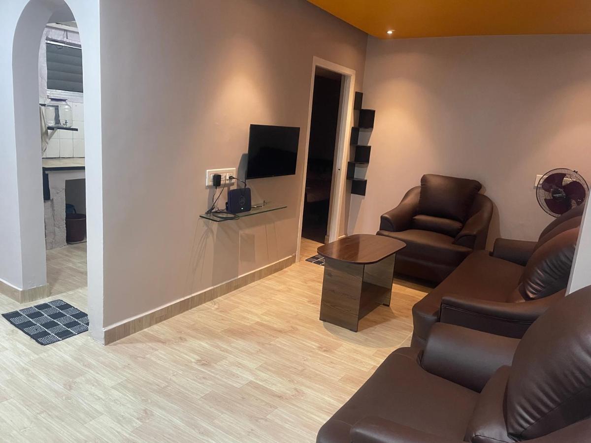 Vinoth home stay service apartment - Housity