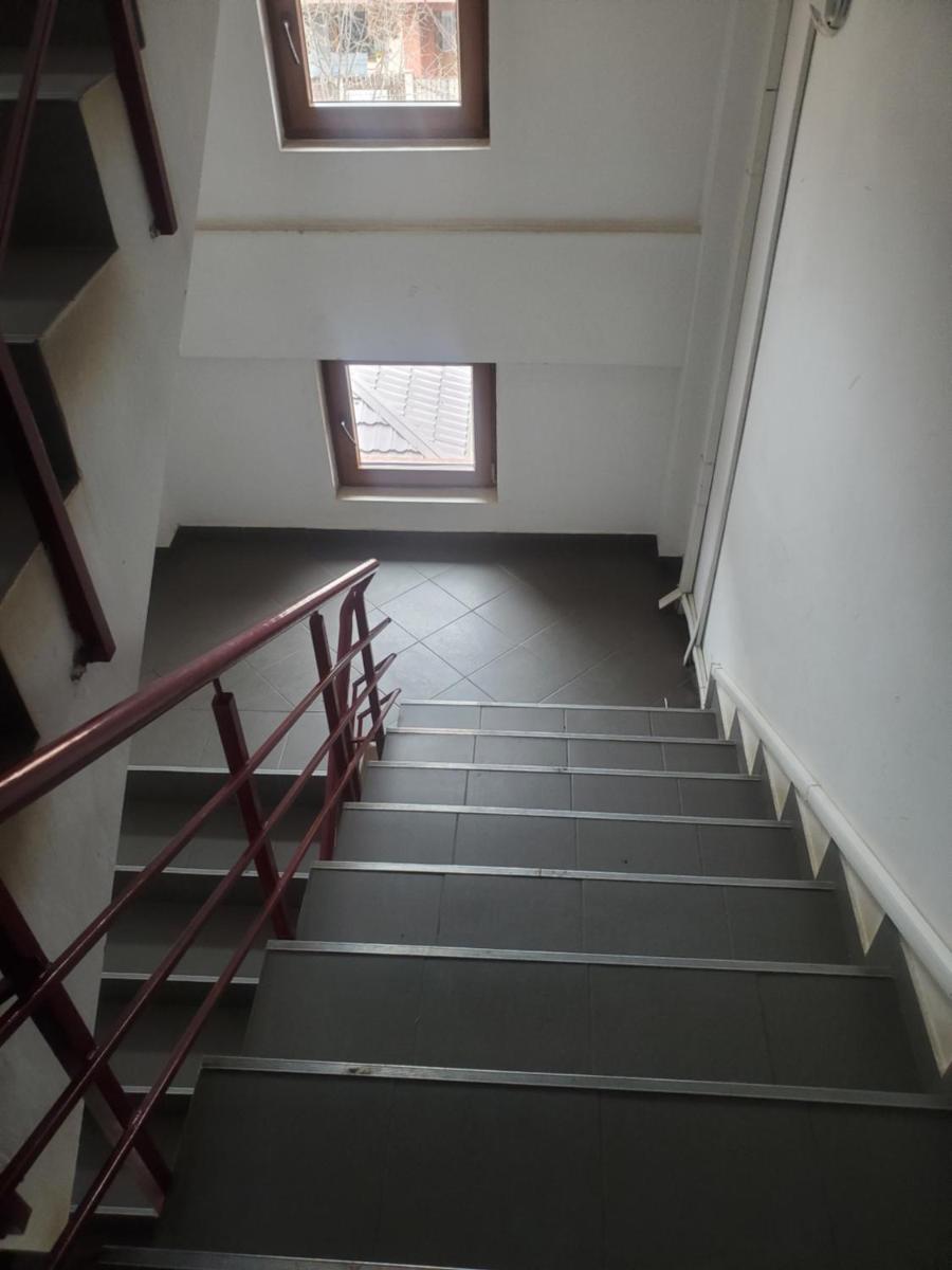 BERCENI- POPESTI LEORDENI- METROU - Housity