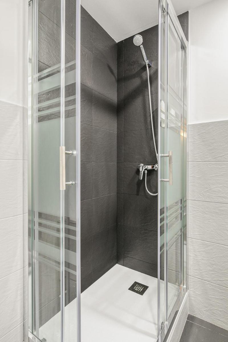 Hostal Santa Ana - Housity