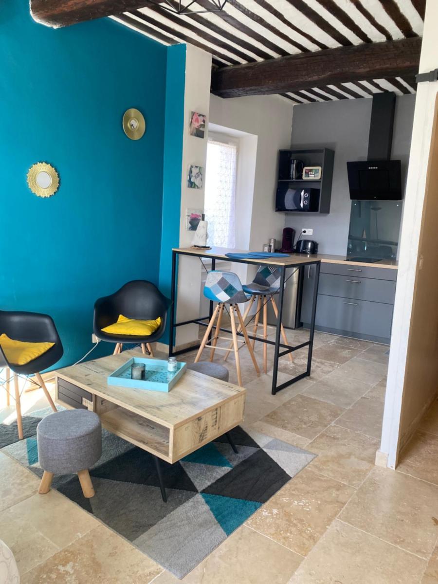 Studio de charme le Clos de l'Etang + place de parking - Housity