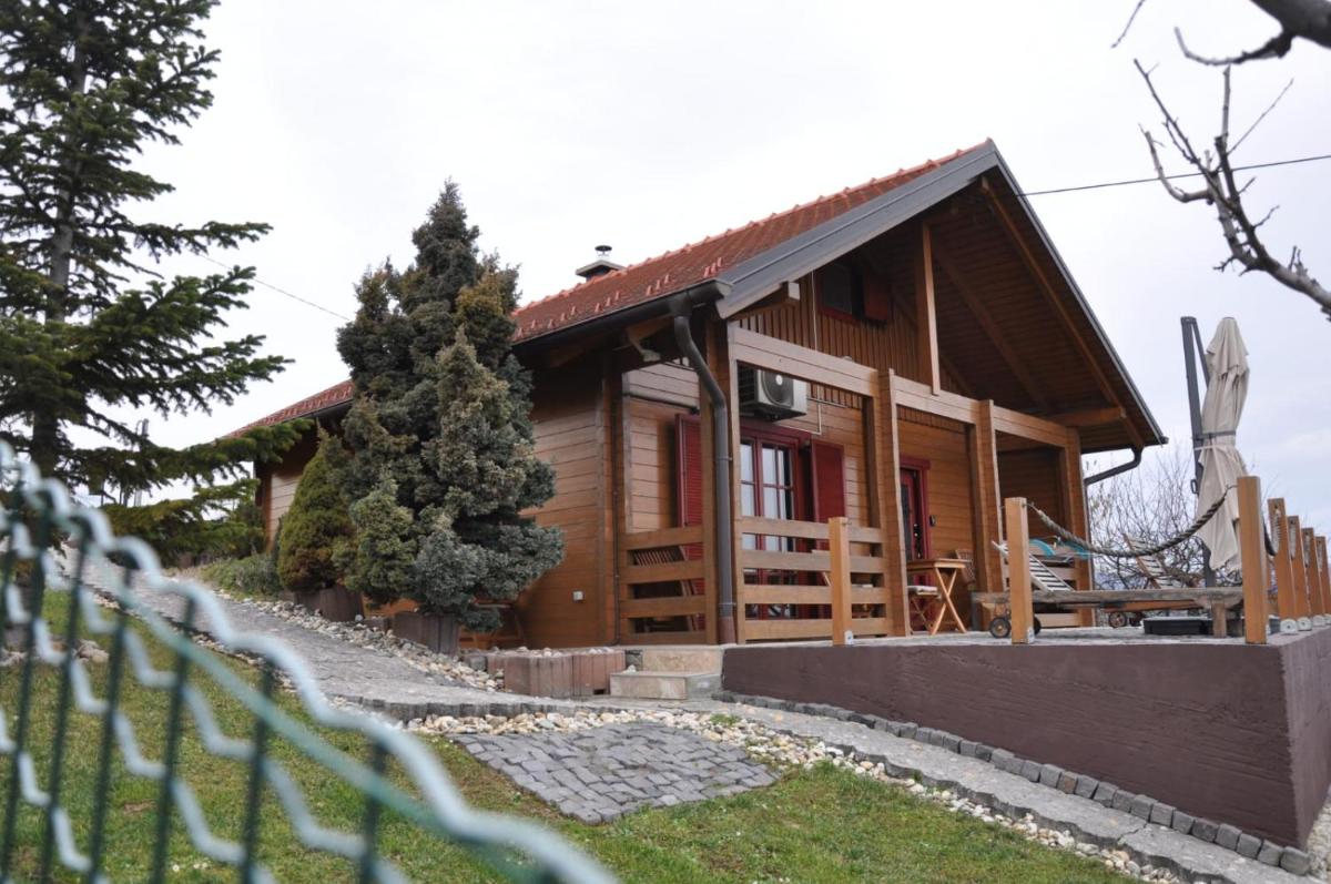 Kuća za odmor - Zagreb - Paruževina - Housity