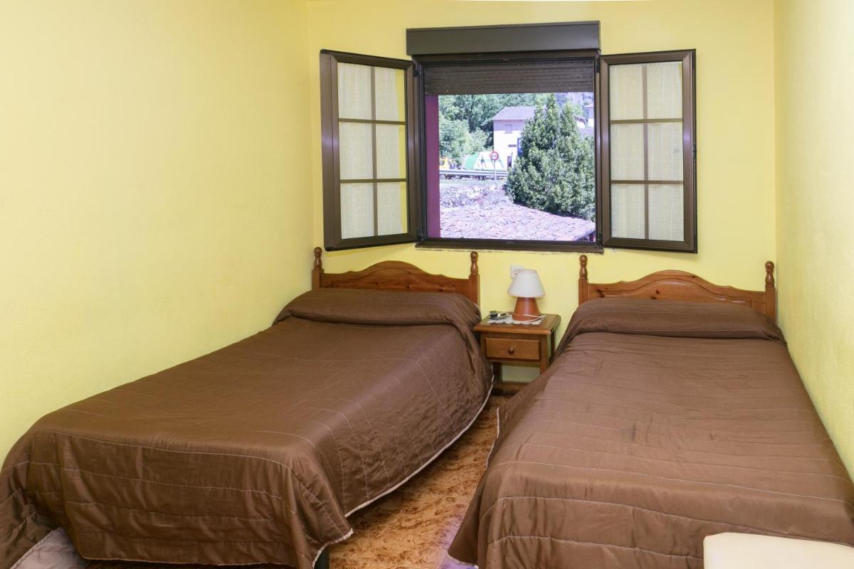 Pensión Casa Cesáreo - Housity