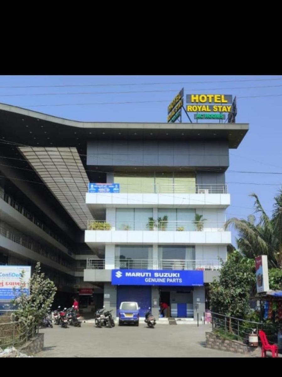 HOTEL ROYAL STAY - Housity