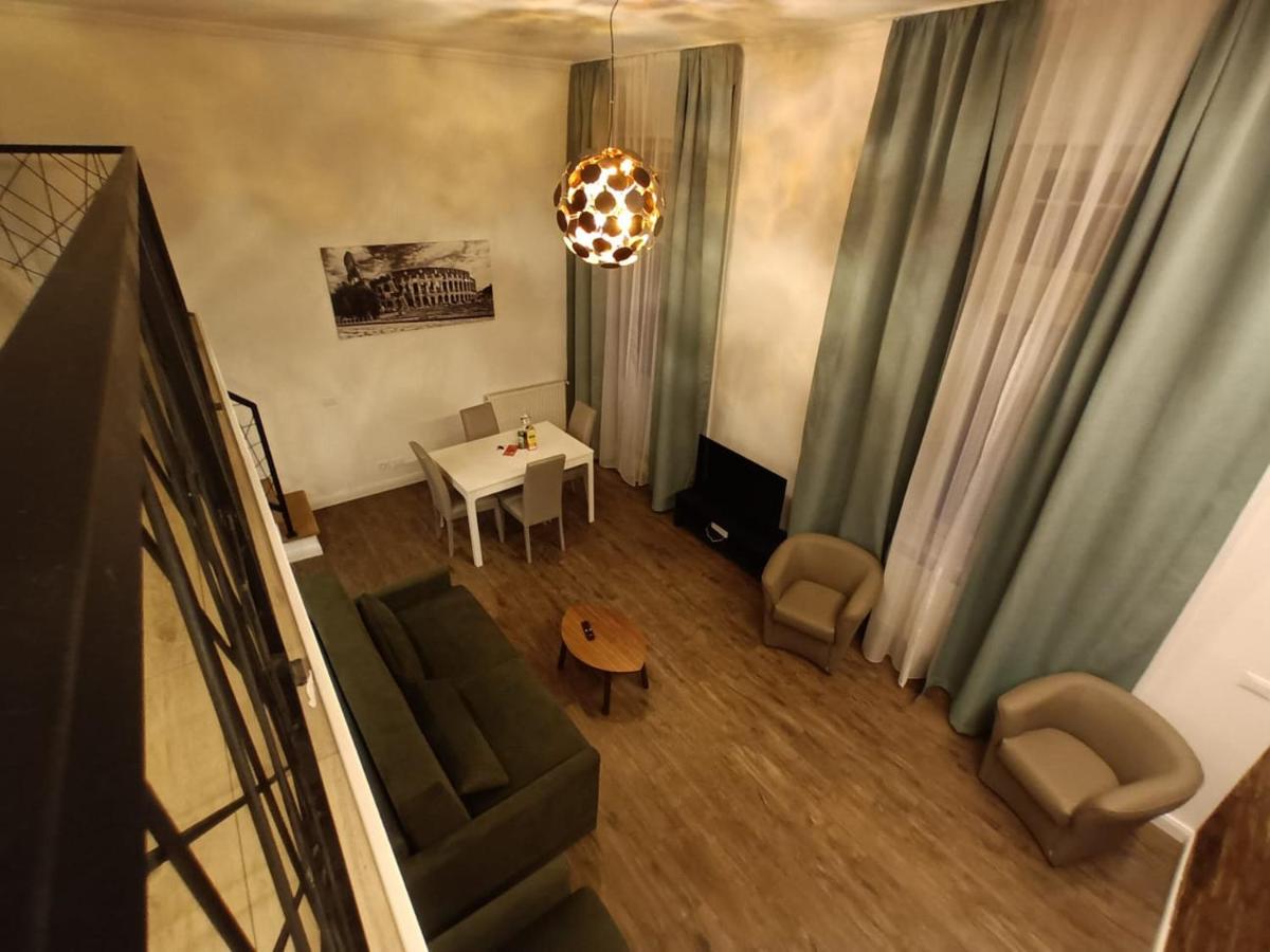 Duna River Shining Apartments - Housity