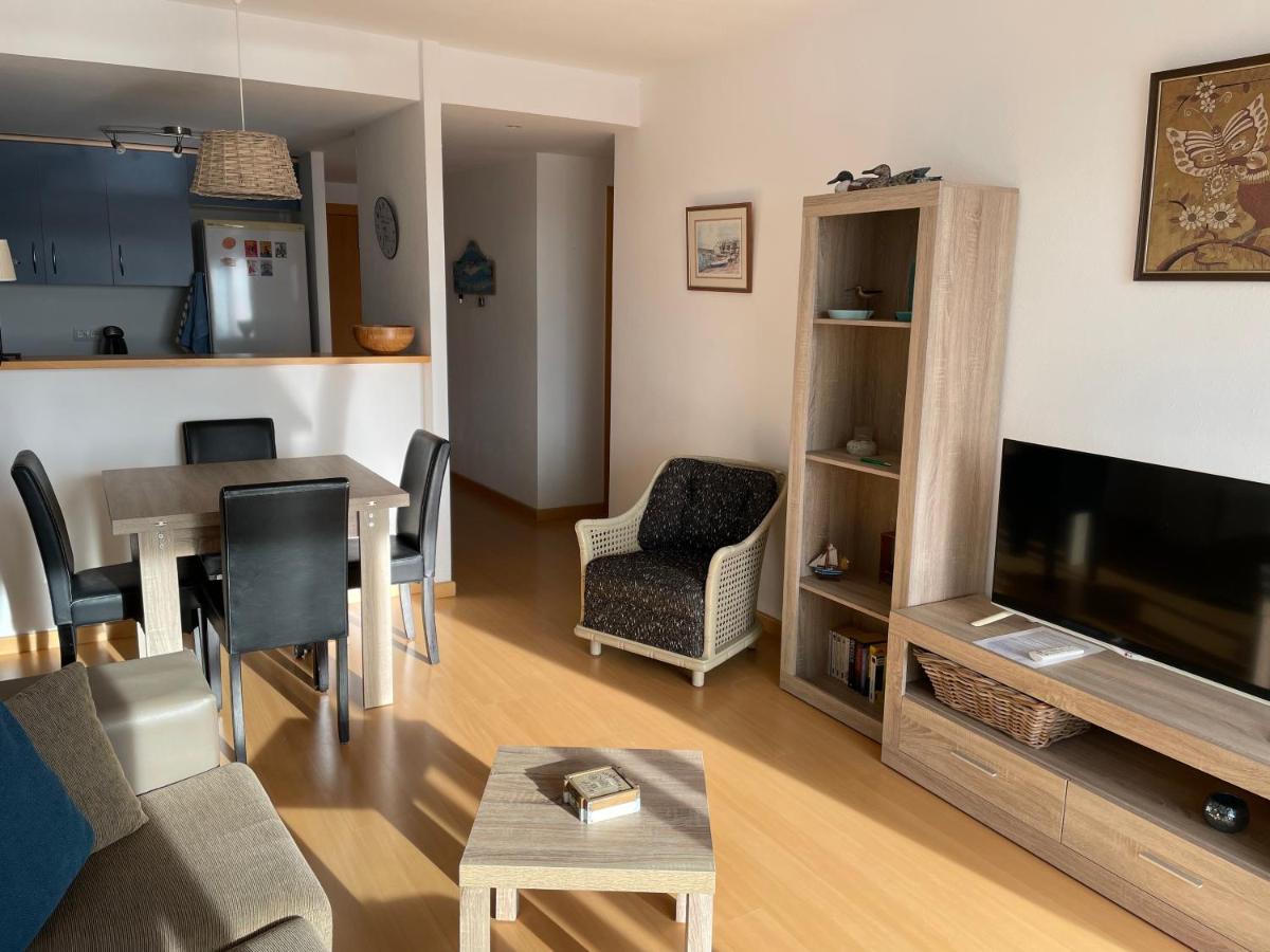2 Beds, 2 Baths Apartment With Great Views and Pool - Housity