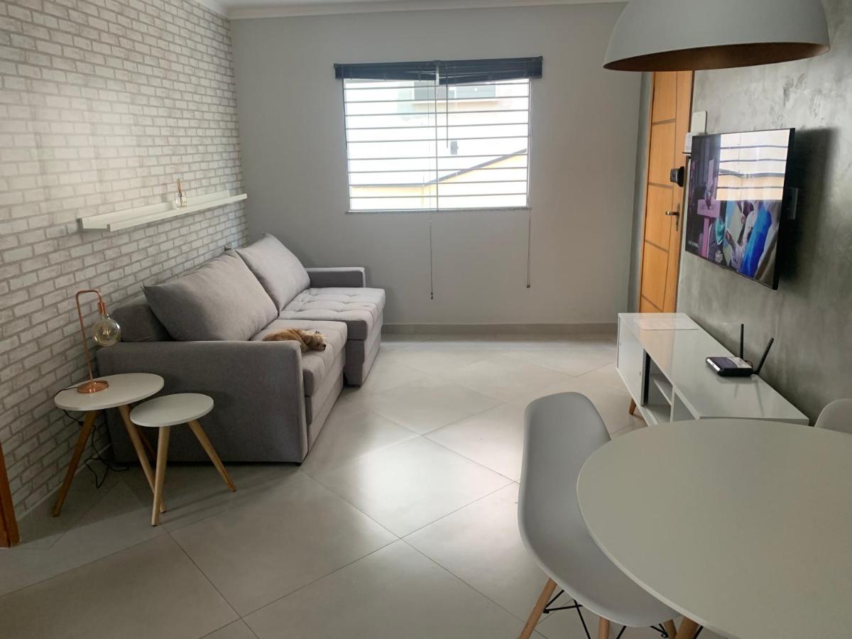Suitetrails - Apto 1o andar novo 2 Dorm - próximo ao centro