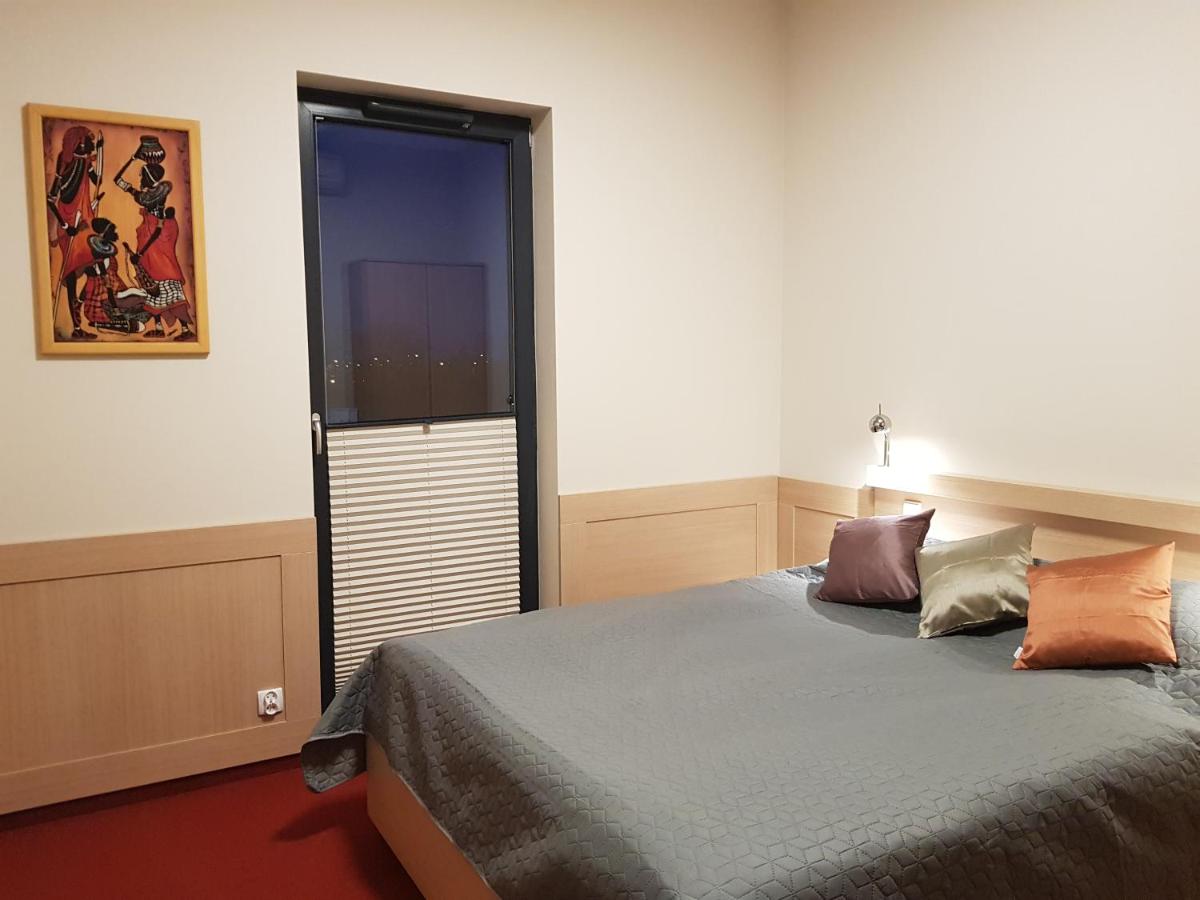 Centrum Misji Afrykańskich - centrum hotelowo-konferencyjne - Housity
