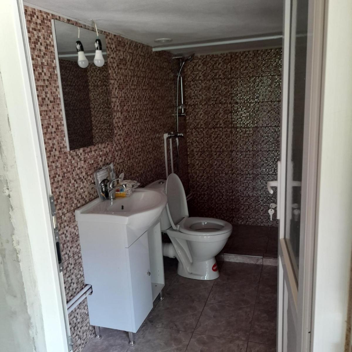 Pescărie La Nelu - Housity