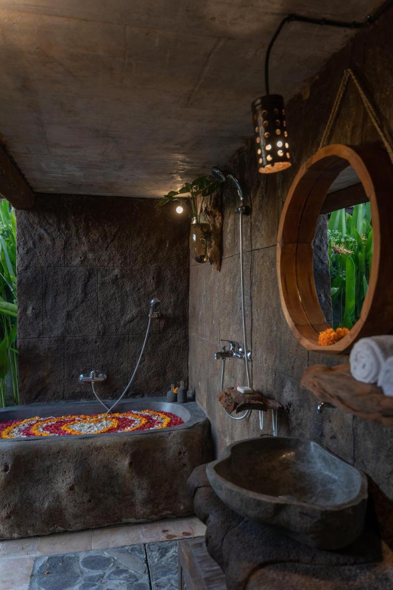 Suitetrails - Umah Capung Sebatu Villas