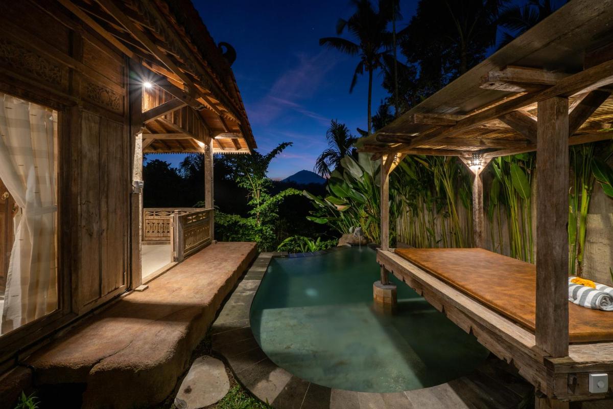 Suitetrails - Umah Capung Sebatu Villas
