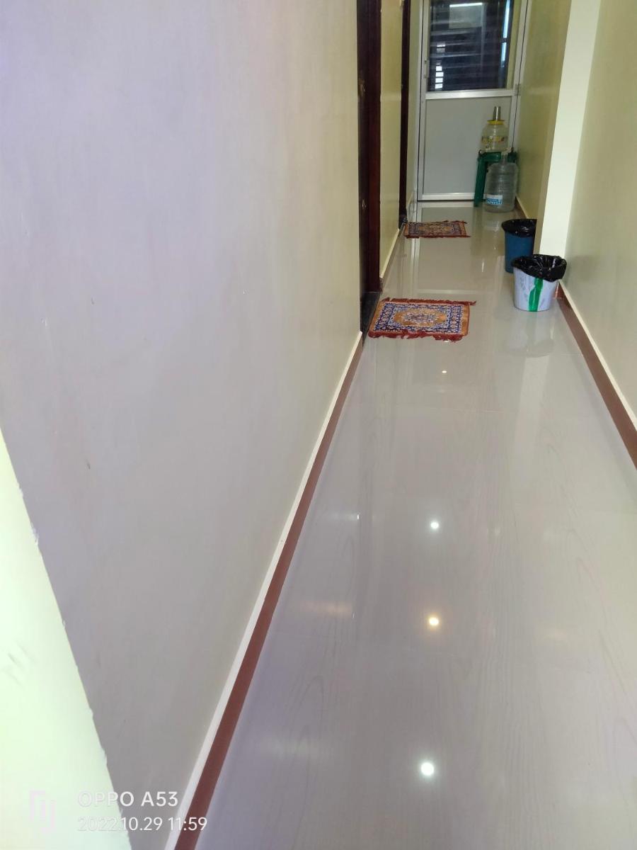 Srivasishta Homestays Theni - Housity
