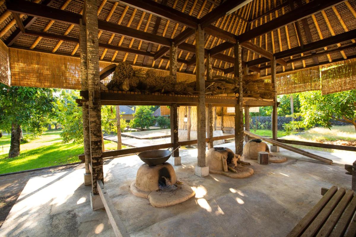 The Kirana Tembok - Housity