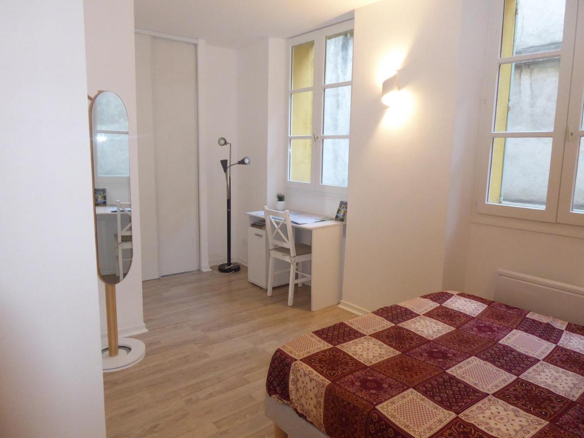CANEBIERE Charmant T2 rénové - Housity