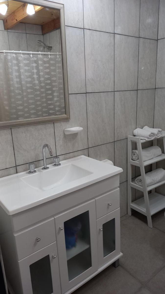 Casa costanera Lago Buenos Aires, Los Antiguos - Housity