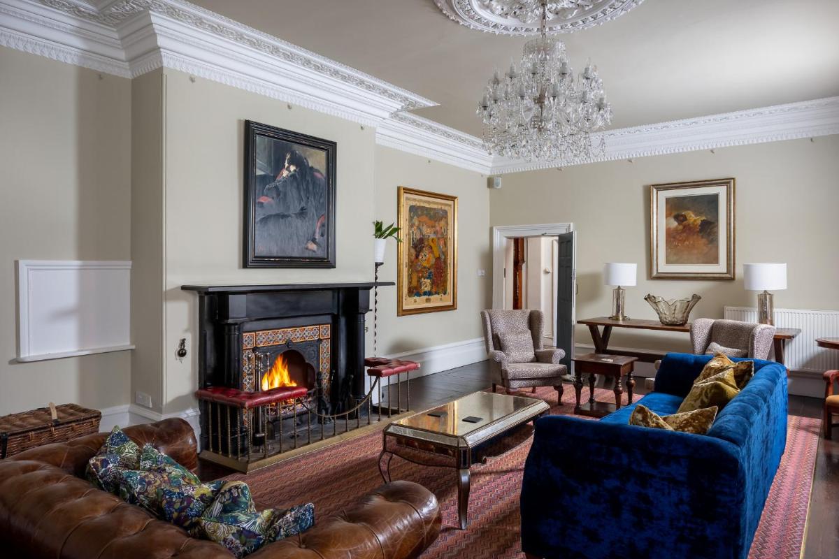 St Johns House Lichfield - Housity