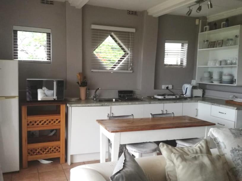 Suitetrails - Schafli Manor Self Catering