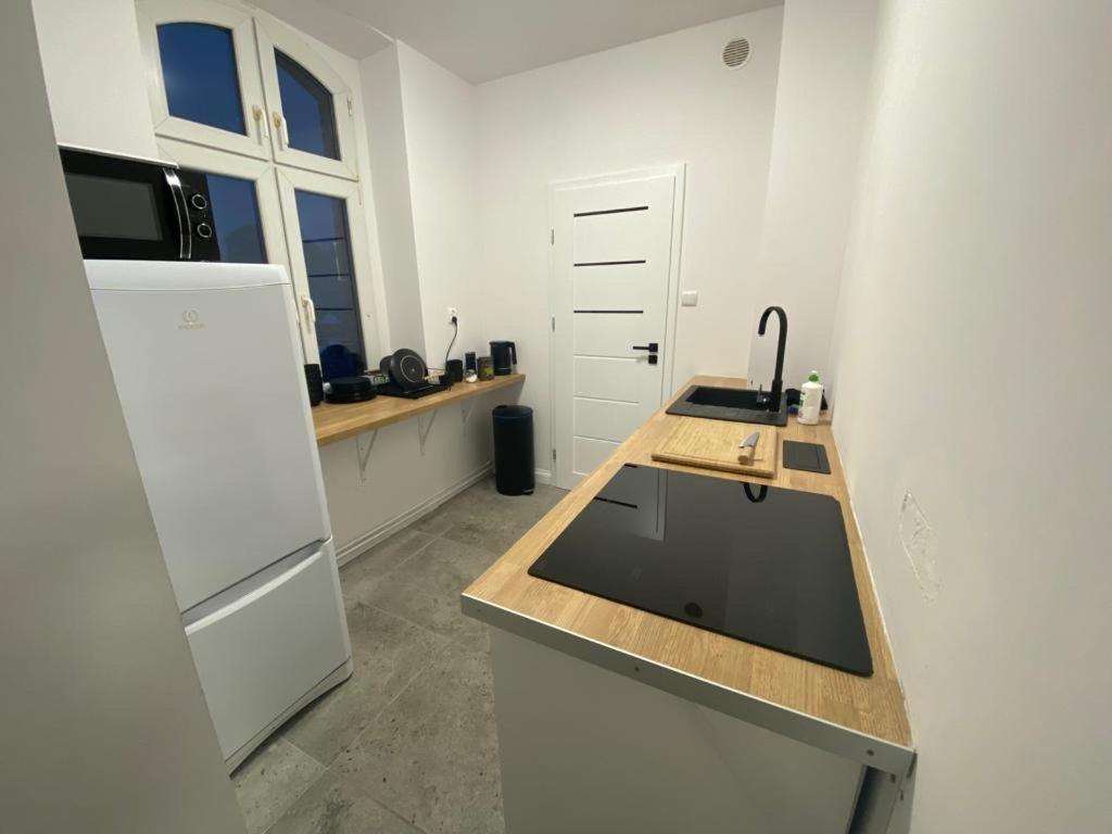VIP Rooms Apartment - Housity