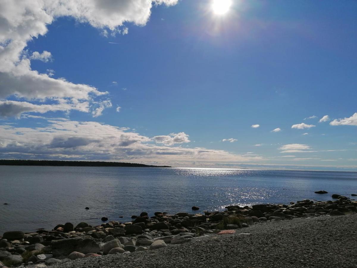 Stuga Lärbro Hideviken - Housity