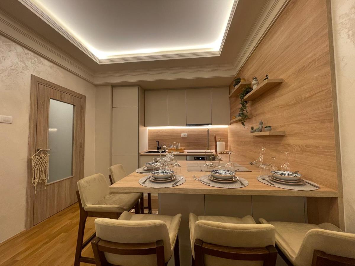 Hills Apartments - Hizvo